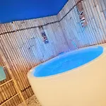 Apartment Bora-bora - Jacuzzi - Centre By Narbana Narbonne